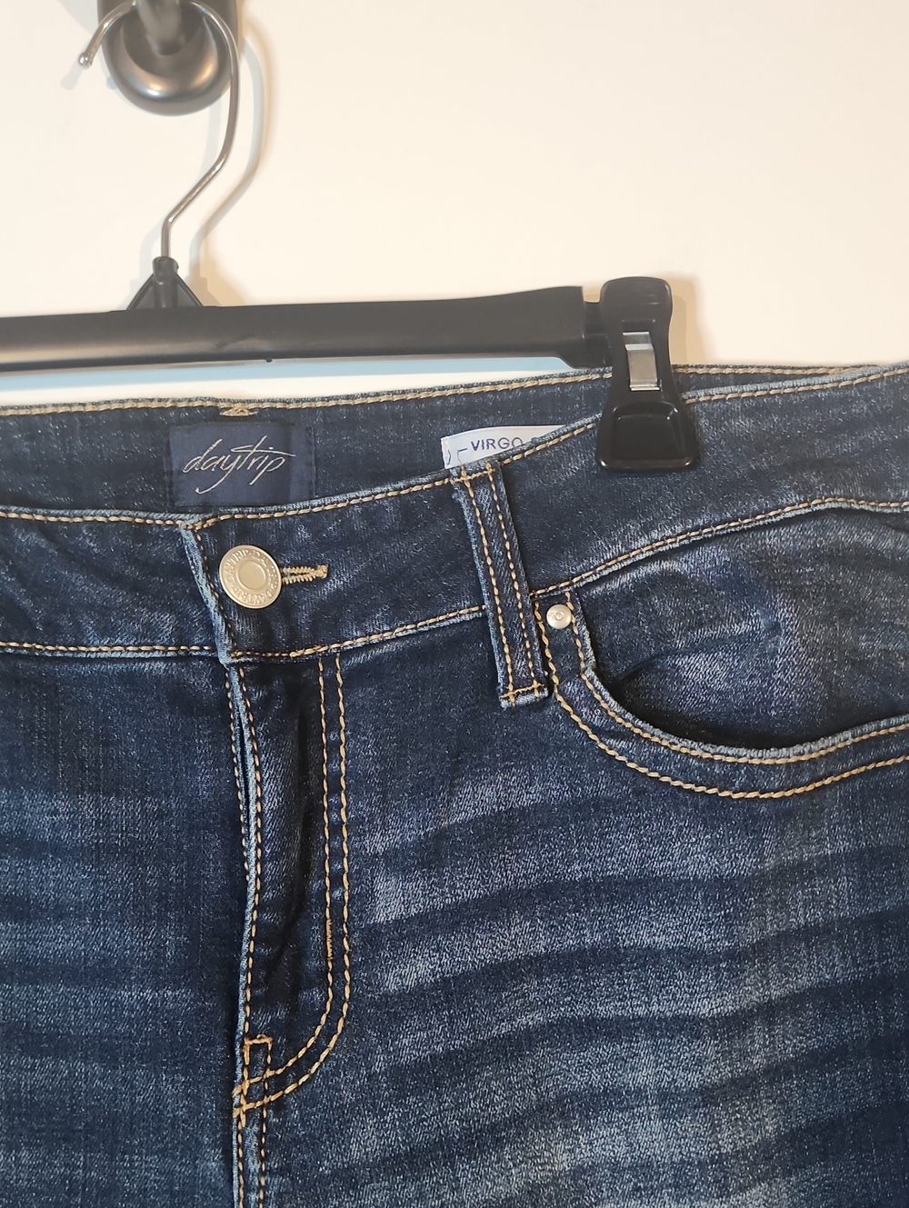 Daytrip Virgo Straight Jeans NWOT Size 31 - Picture 5 of 12